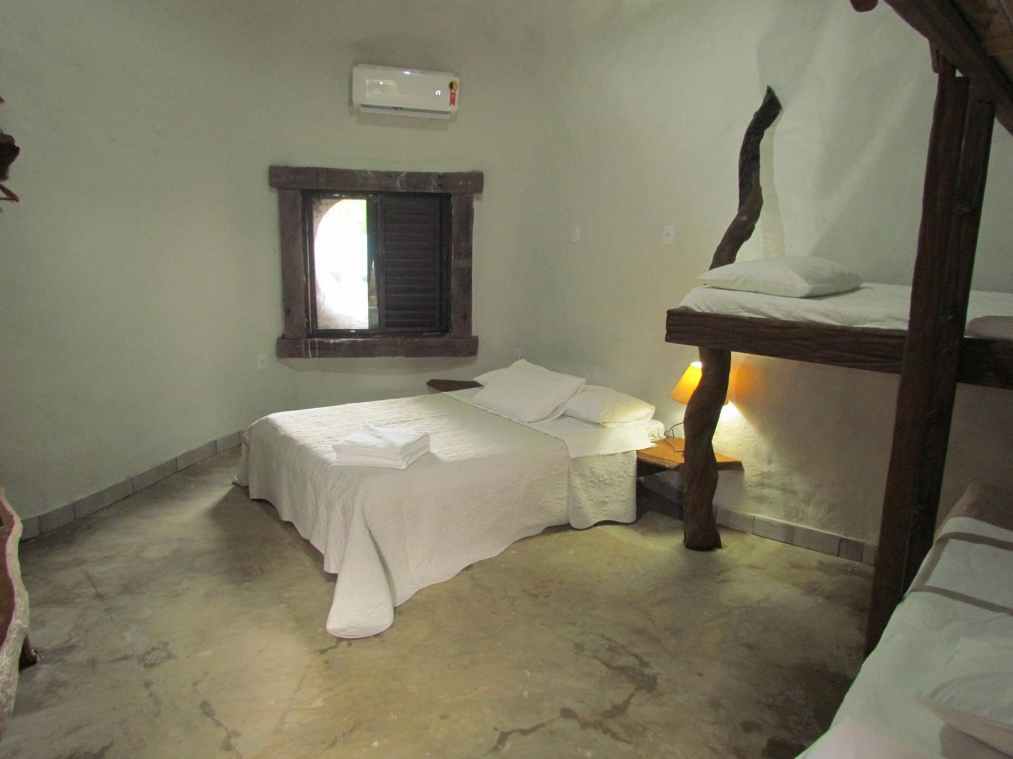 Casa De Guimaraes - Hotel ชาปาดา ดอส กิมาไรส์ ภายนอก รูปภาพ